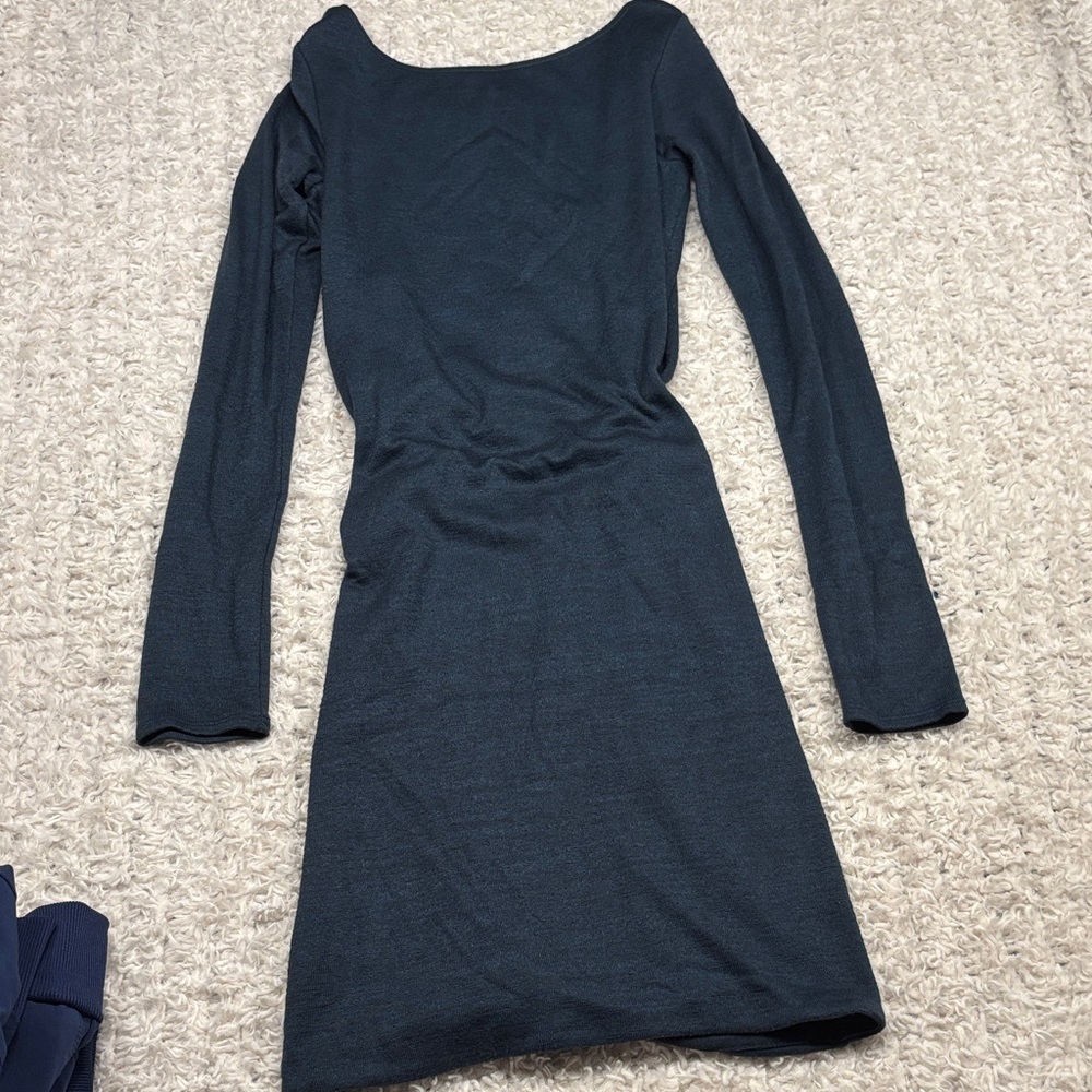 Wilfred Elegant Long Sleeve Dress in Deep Blue